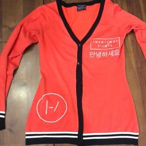 Women’s Medium Twenty One Pilots Cardigan